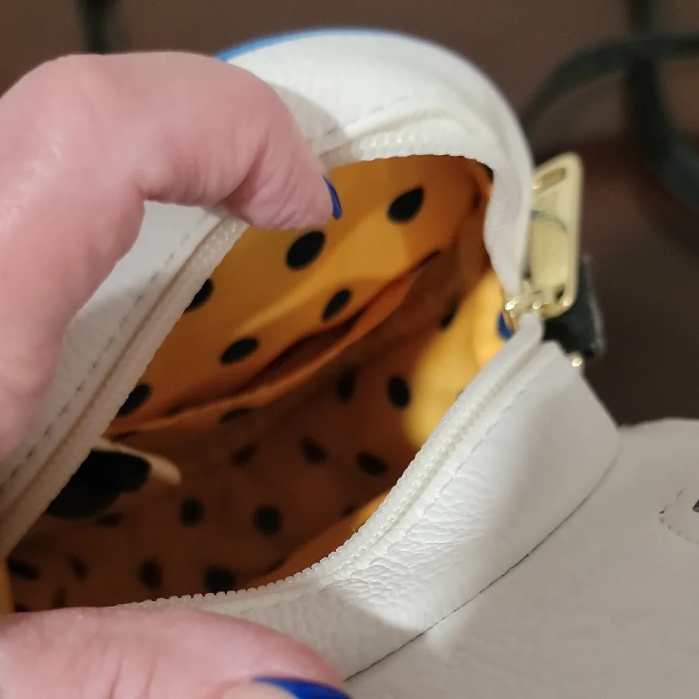 Donald Duck Face Crossbody Bag in Blue, Yellow & Orange - Picture 3 of 5